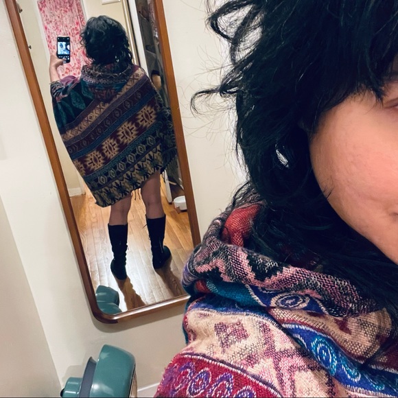 Oversized Hooded Poncho - Multicolor - One Size - Picture 4 of 6